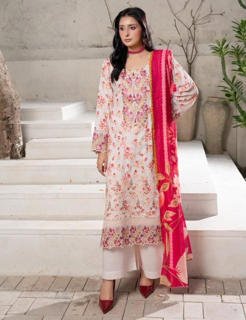 3 Piece – Embroidered Lawn Suit – 11