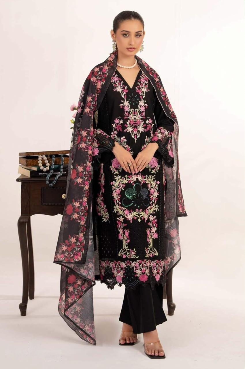 3 Piece - Embroidered Lawn Suit - 04